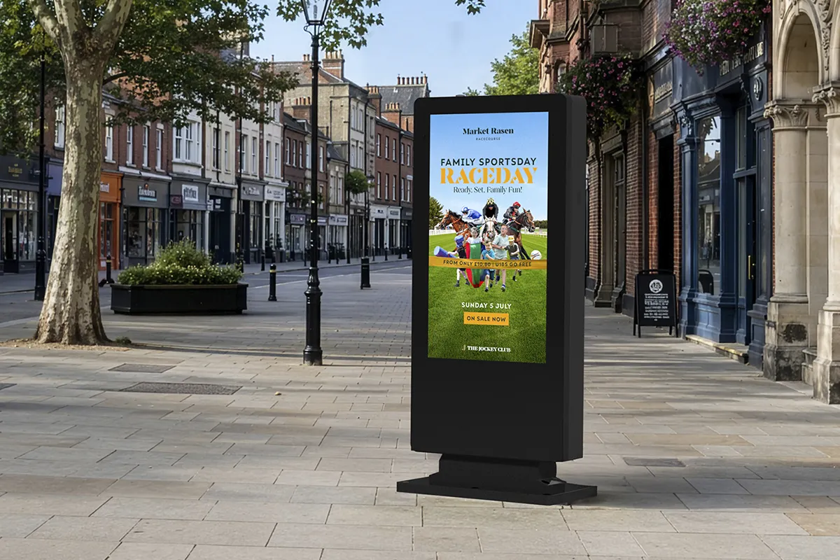 Outdoor 4K Elite Freestanding Digital Signage Posters - Presentation Media
