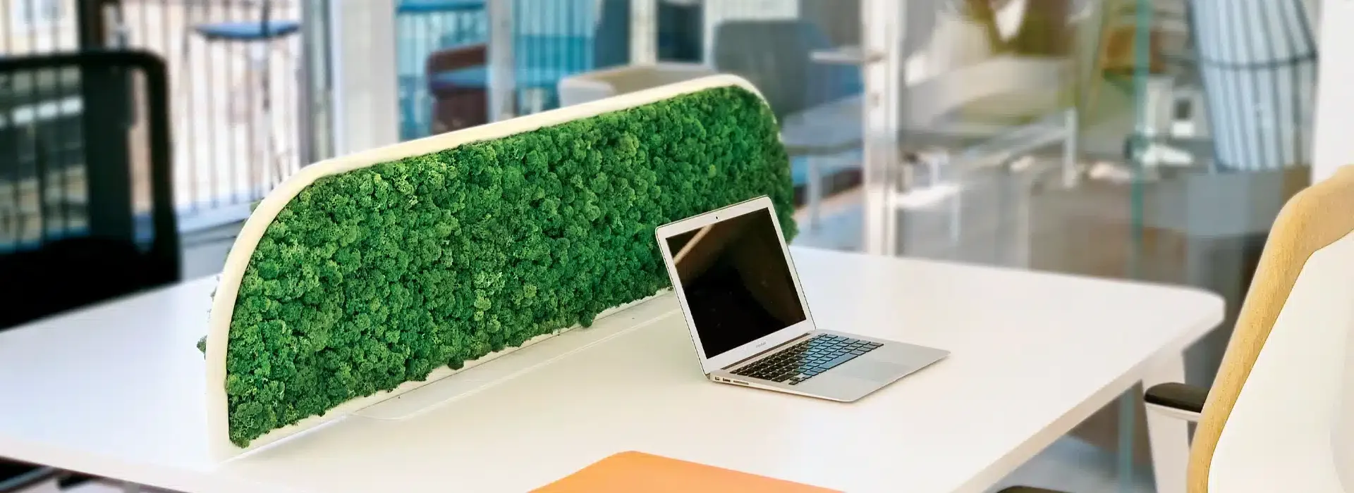 Greenmood G-Desk - Presentation Media