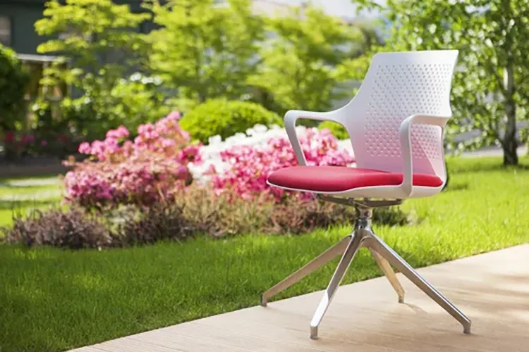 Sigma chairs and stools by Identity Furniture - Presentation Media
