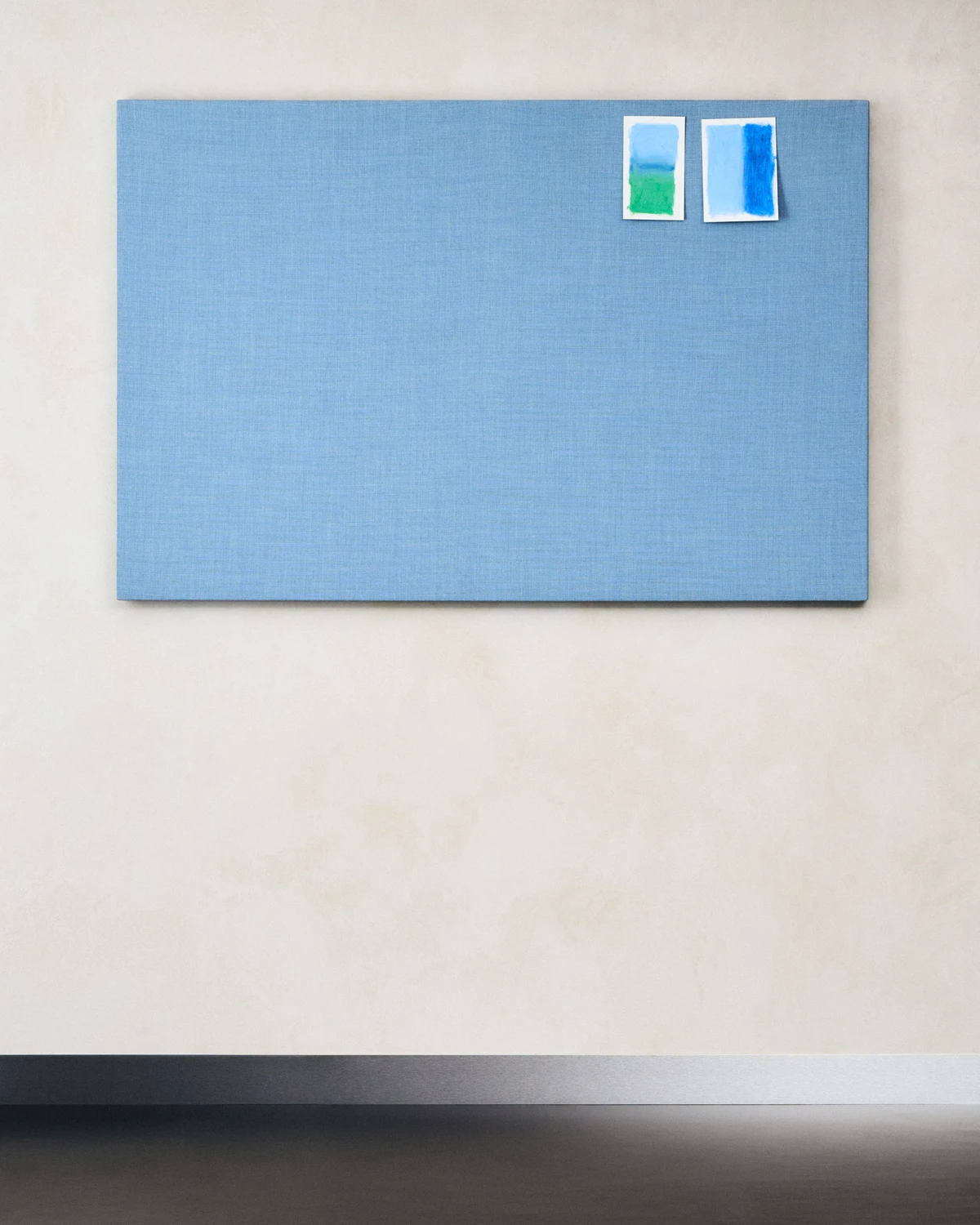 Lintex Edge Wall - Presentation Media
