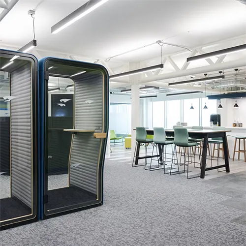 BuzziSpace meeting pods