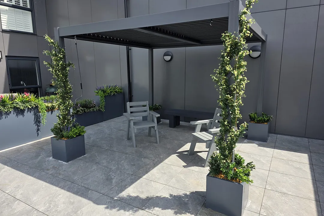 Vistafolia Extendable Artificial Trailing Plants - Presentation Media