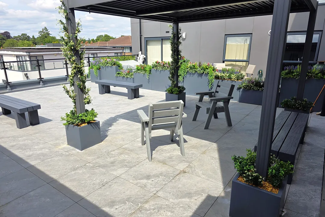 Vistafolia Extendable Artificial Trailing Plants - Presentation Media